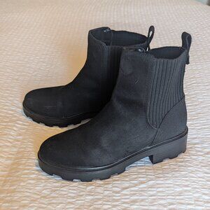 Kensie Faux Suede Chelsea Boot Booties Black - size 8.5